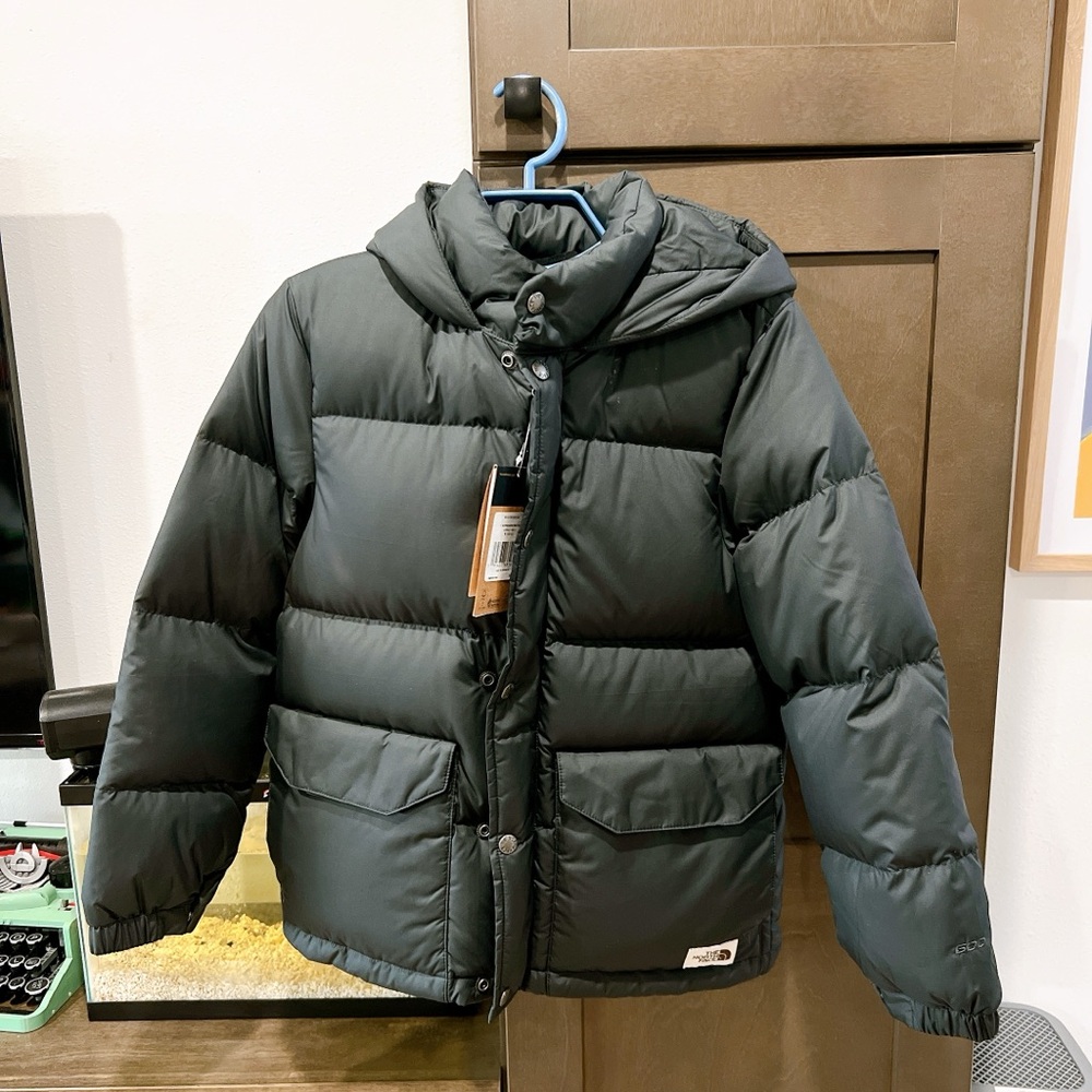 North Face Boys Down Hooded Jacket SizeM